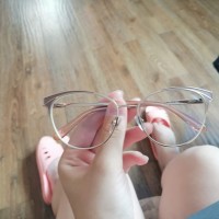 Утеряны очки в сером футляре