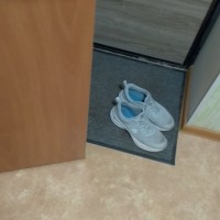 Потерял кроссовки