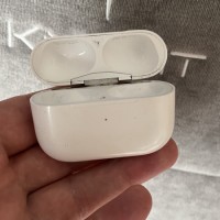 Найден кейс AirPods Pro