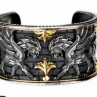 Потеряла браслет