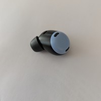 Потерян коробок от гугл пиксель бадс с одним наушником