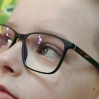 Потеряны детские очки черного цвета для зрения