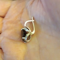 Утеряна серëжку в аэропорту Шереметьево