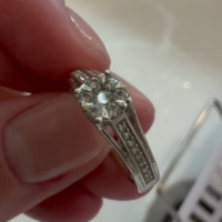 Потеряно кольцо