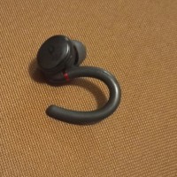 Утерян один наушник