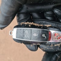 Найдены ключи от Porsche