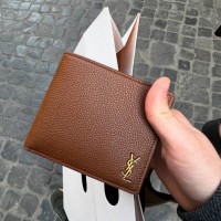 Потерял кошелек Saint Laurent