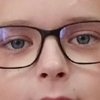 Потеряны детские очки черного цвета для зрения