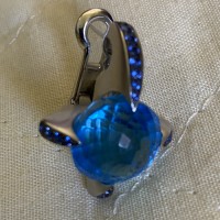 Потеряна серьга белое золото с голубым топазом